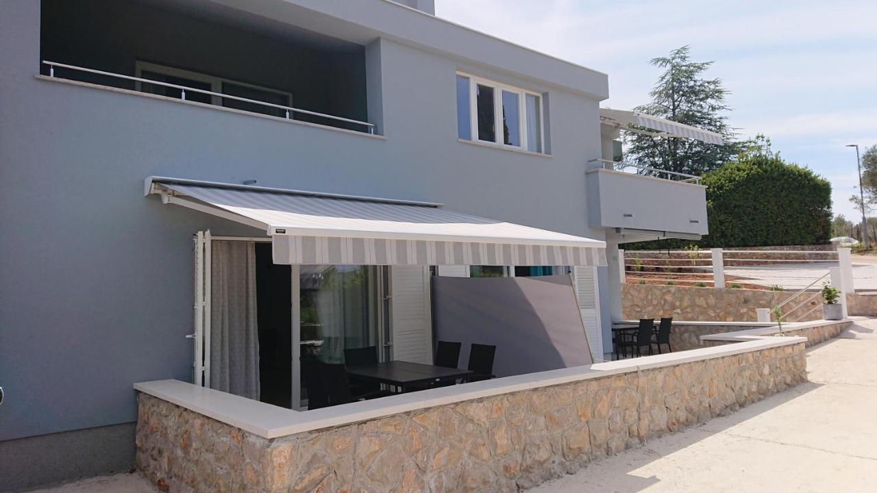 Appartement Roza à Cres Extérieur photo