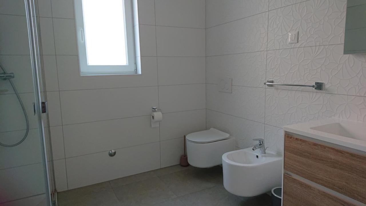 Appartement Roza à Cres Extérieur photo