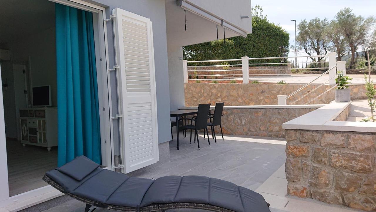 Appartement Roza à Cres Extérieur photo