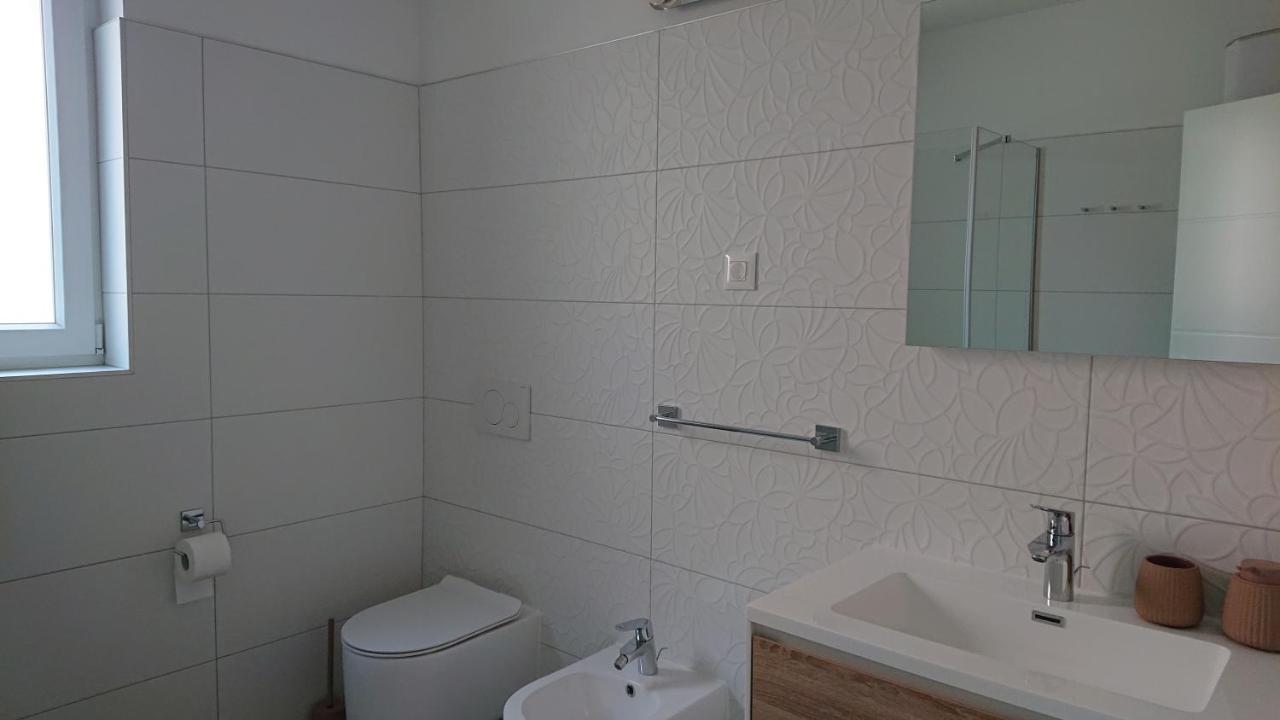 Appartement Roza à Cres Extérieur photo