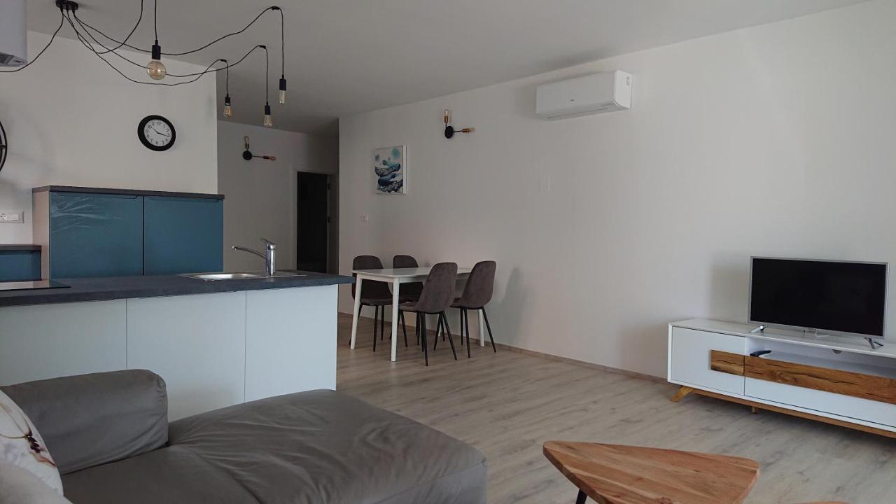 Appartement Roza à Cres Extérieur photo