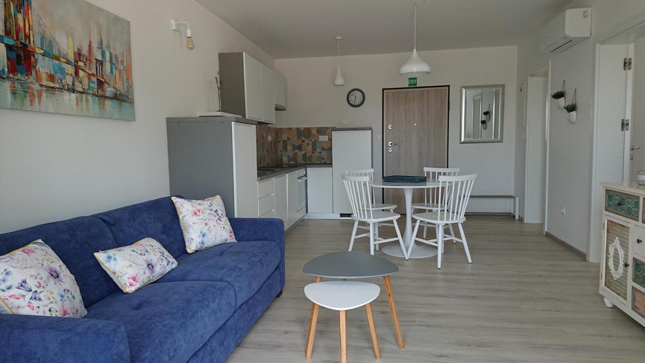 Appartement Roza à Cres Extérieur photo